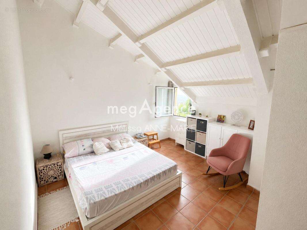 Duplex 3 pièces de 68 m² avec terrasses – Résidence Les Sources de Dolé – Gourbeyre - photo 11