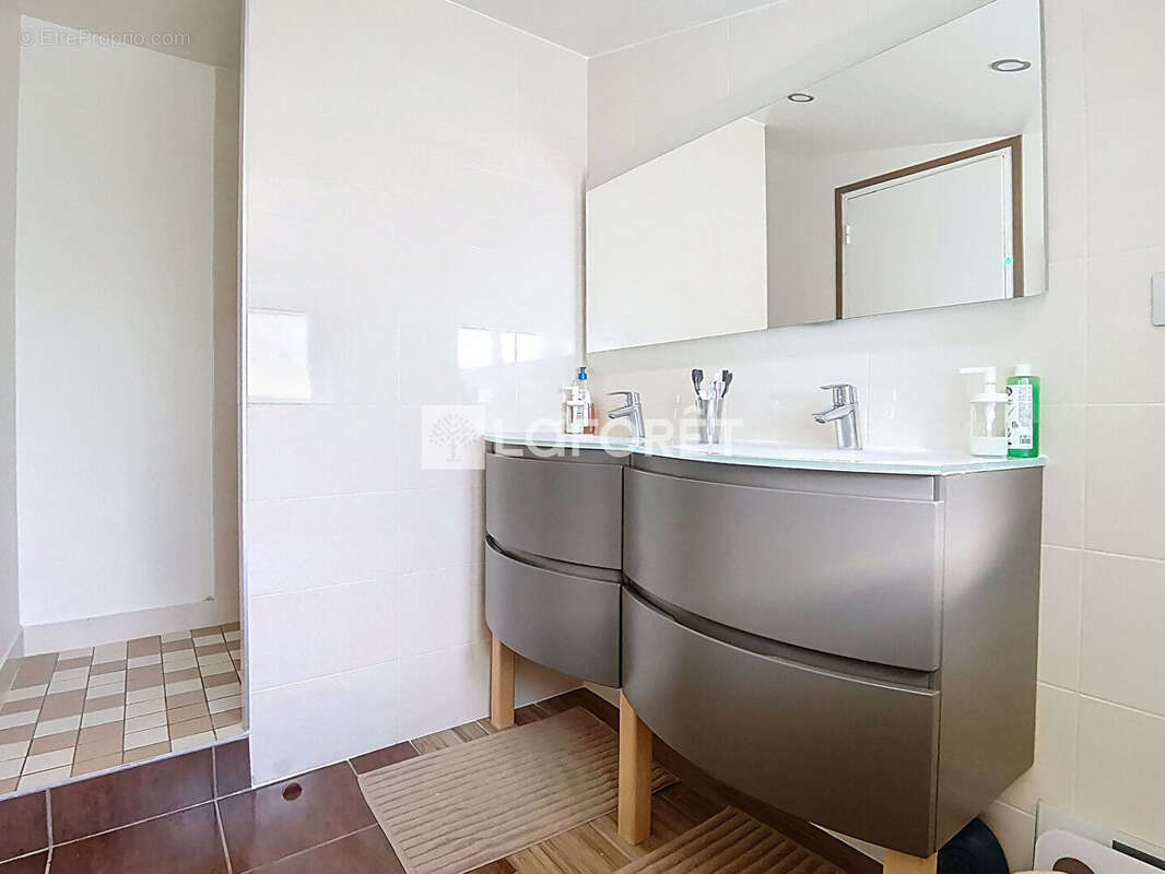 Maison à AMBERIEUX-EN-DOMBES