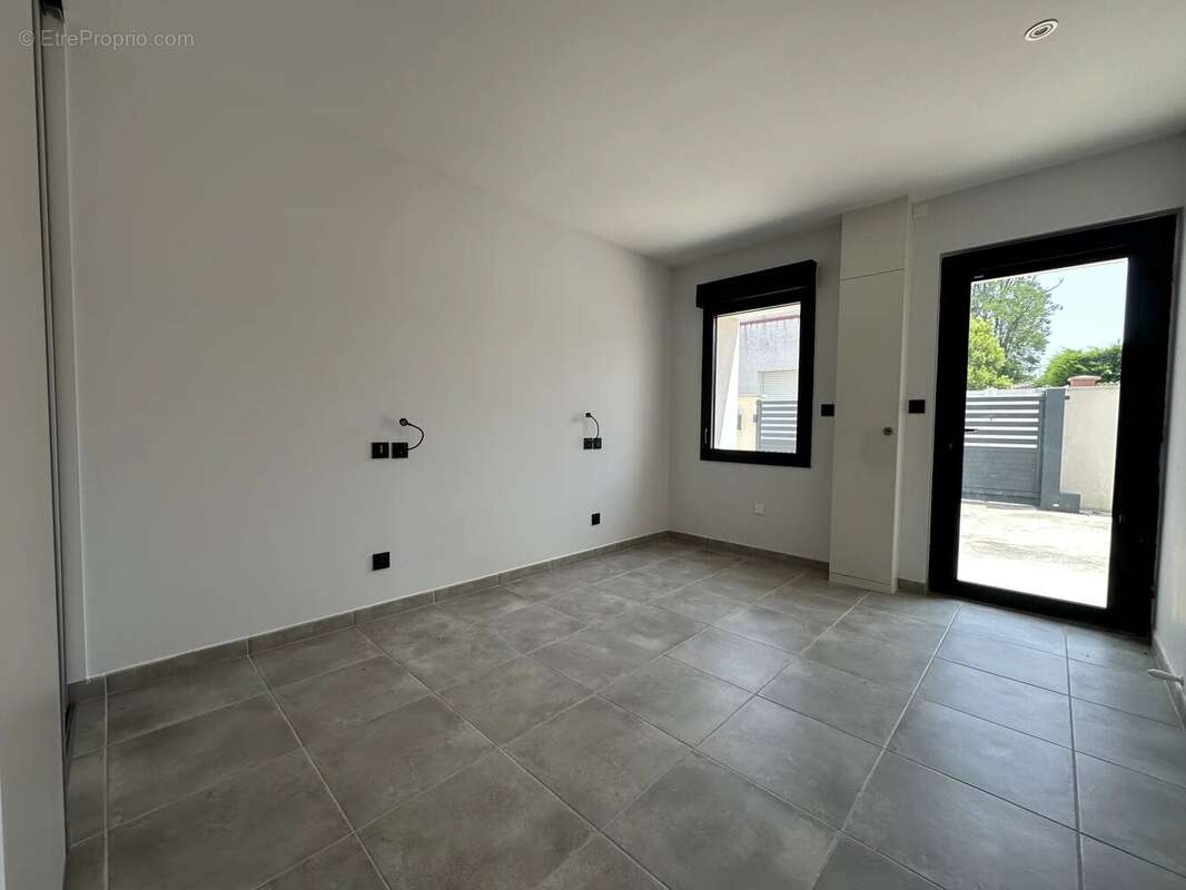 Appartement à VERNET