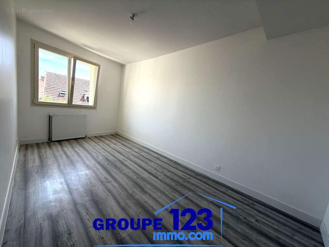 Immeuble de rapport rénové   2 appartements indépendants   DPE C   Appoigny - photo 11
