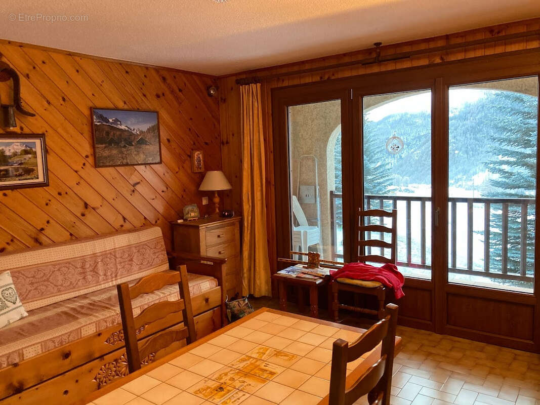 Appartement à ARVIEUX