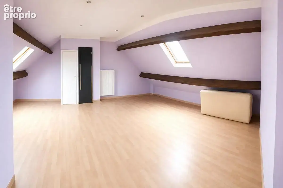 Maison de 7 pièces de 153 m2 en vente à Lille - photo 19