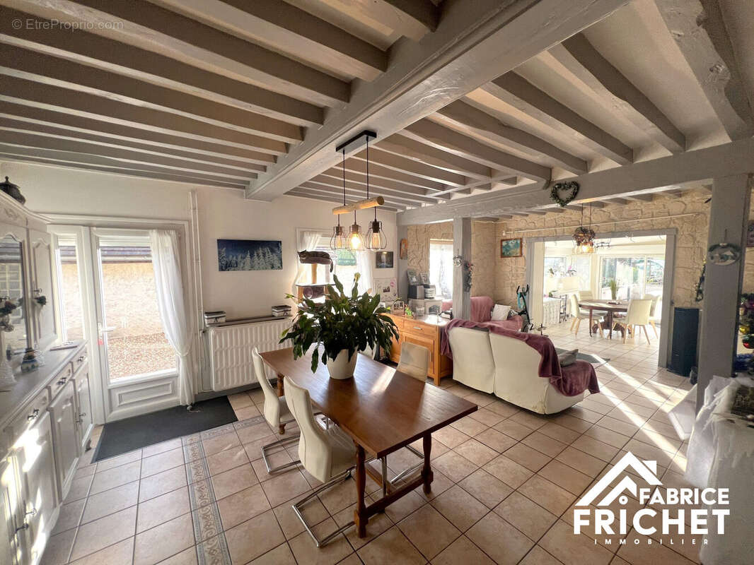 Maison à PACY-SUR-EURE