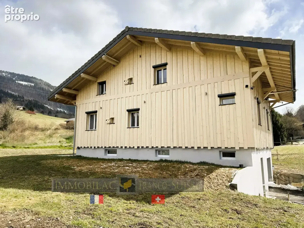 Onnion – chalet familial d’environ 300 m², 5 chambres, terrain de 4 484 m² et vue montagnes - photo 3