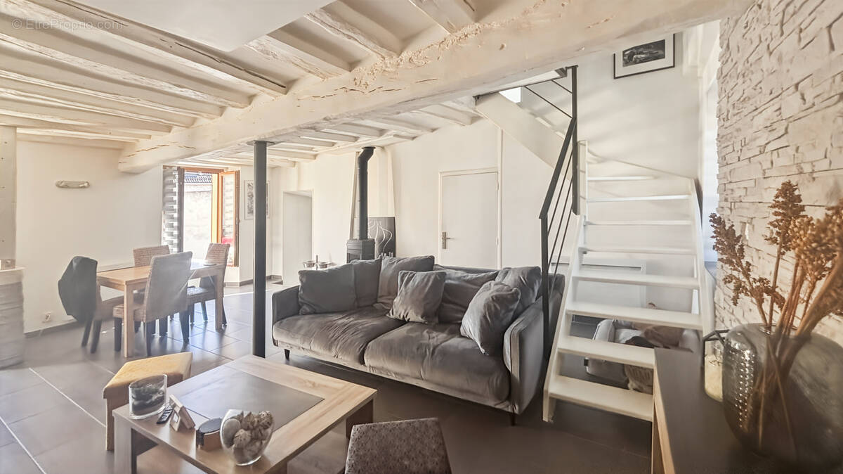 Maison à JOUARS-PONTCHARTRAIN