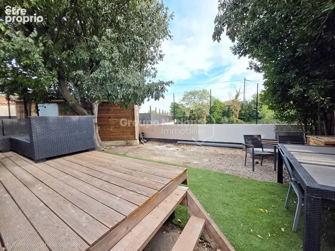 Maison de plain-pied rénovée,  80 m² , Miramas (13140) - photo 4