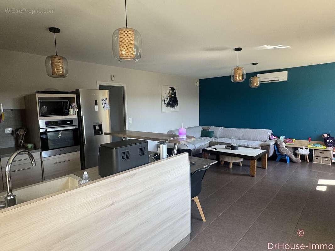 Maison 205 m² à Agonac  - photo 6