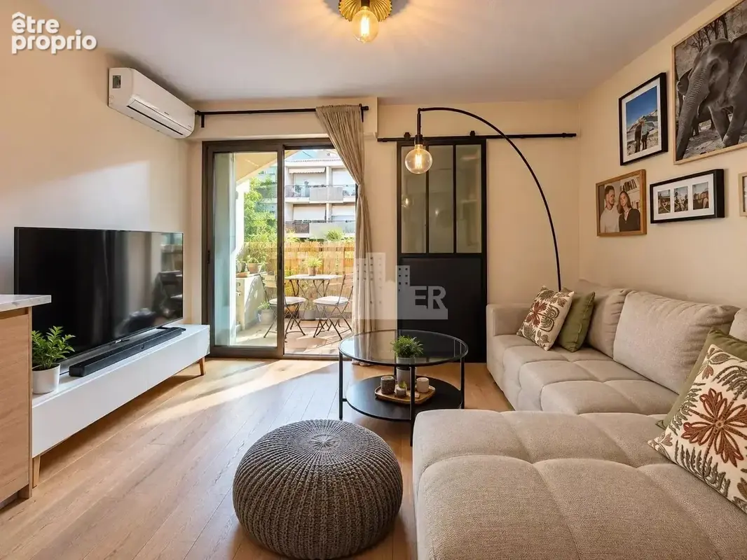 Nice / fleur : 2 pieces - dernier etage - renove - balcon - photo 5