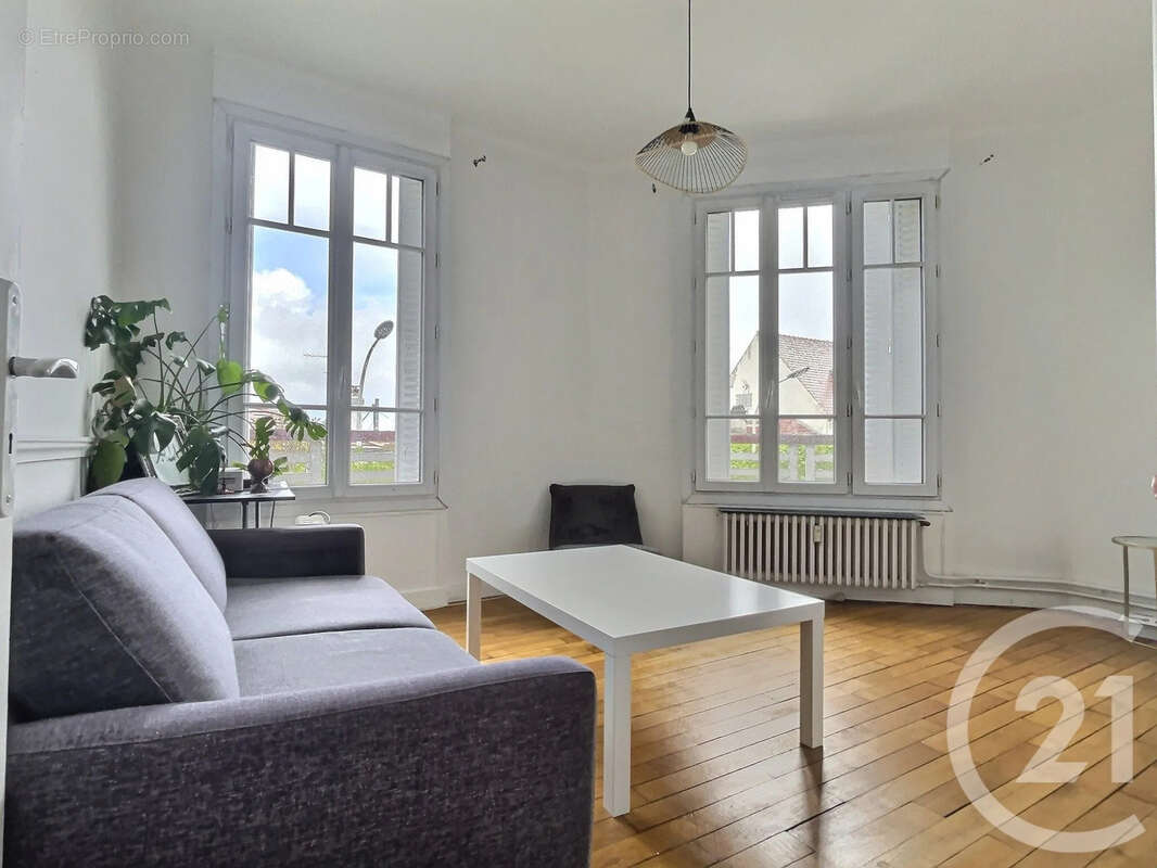 Appartement à AULNAY-SOUS-BOIS