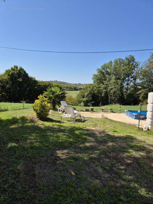 Maison à SALIGNAC-EYVIGUES