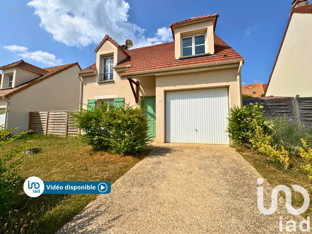 Photo 1 - Maison à LINAS