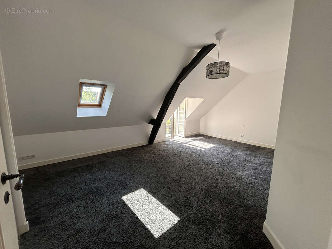 Maison à SAINT-BRANCHS