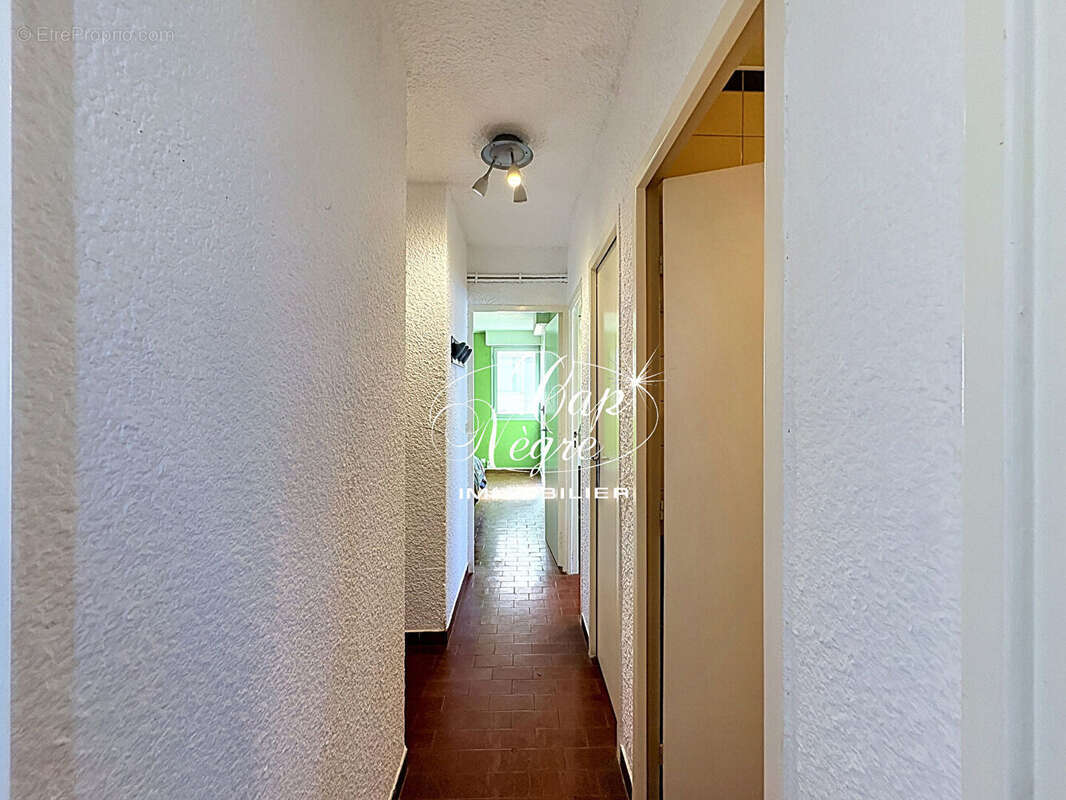 Appartement Bormes-les 4 pièce(s) 92 m2 - photo 9