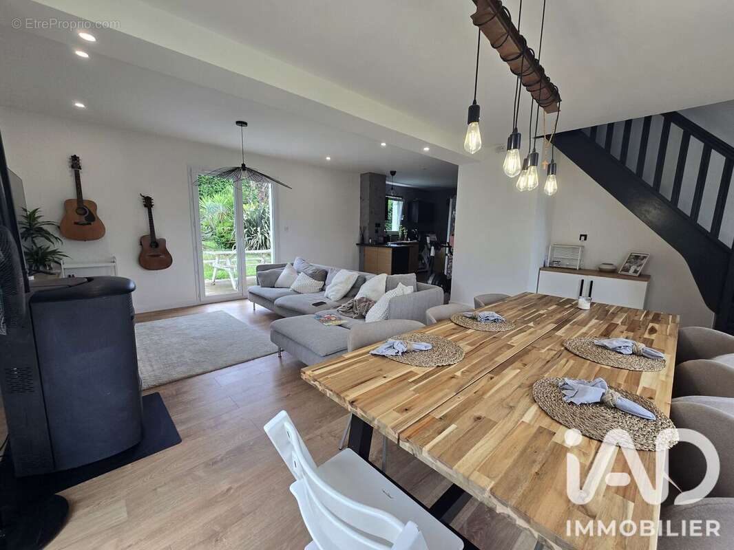 Maison 100 m² à Plougastel-Daoulas  - photo 4