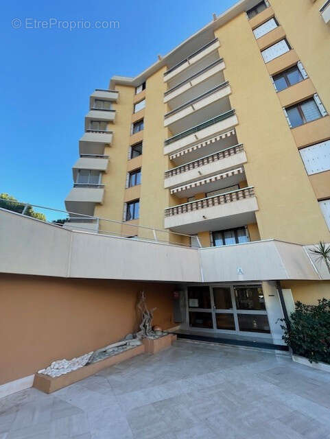 Appartement à FREJUS