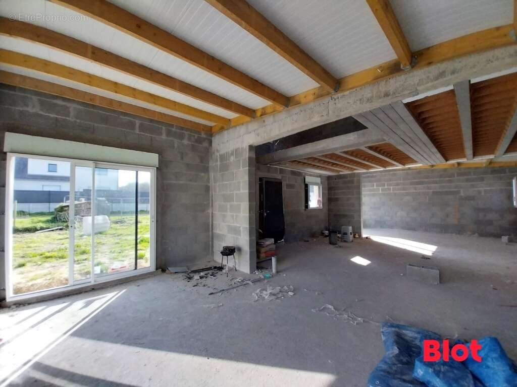 Maison à BAIN-DE-BRETAGNE