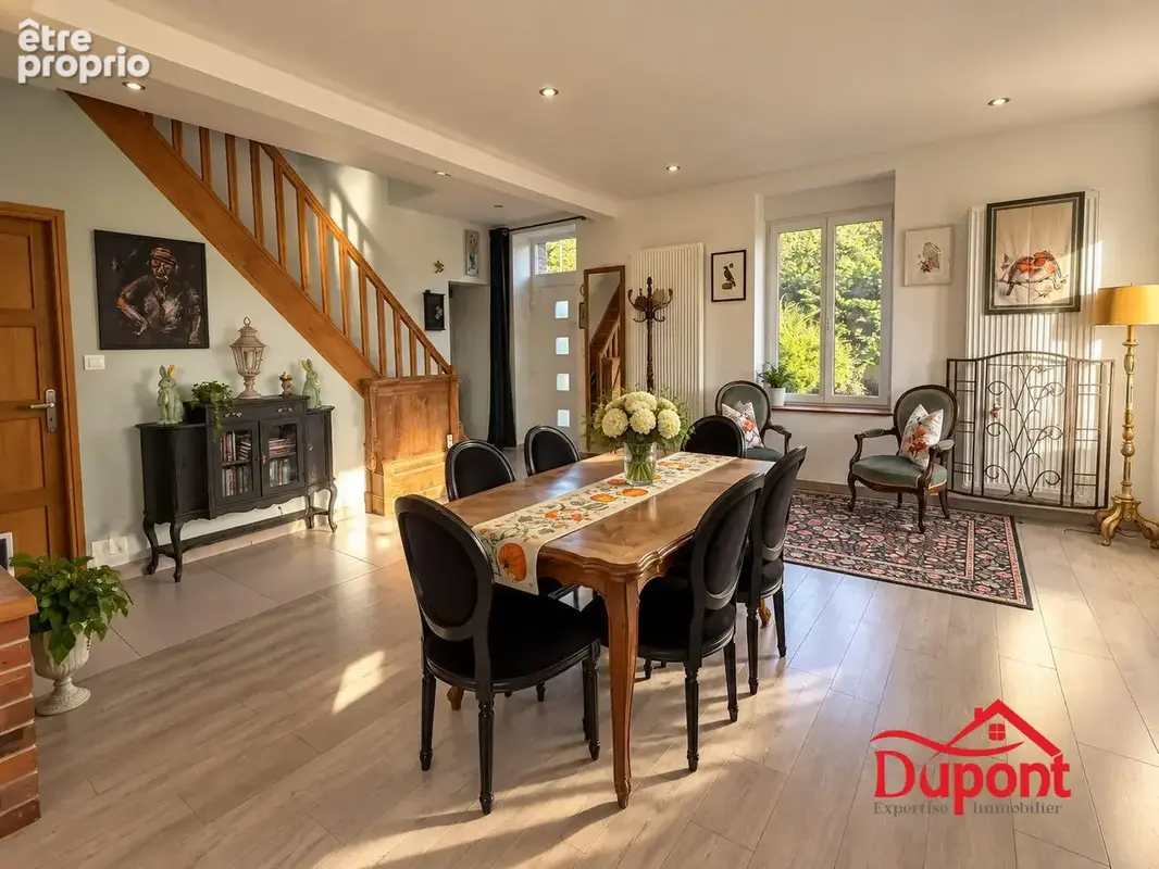 Photo Maison à Montherme au prix de 229 000€