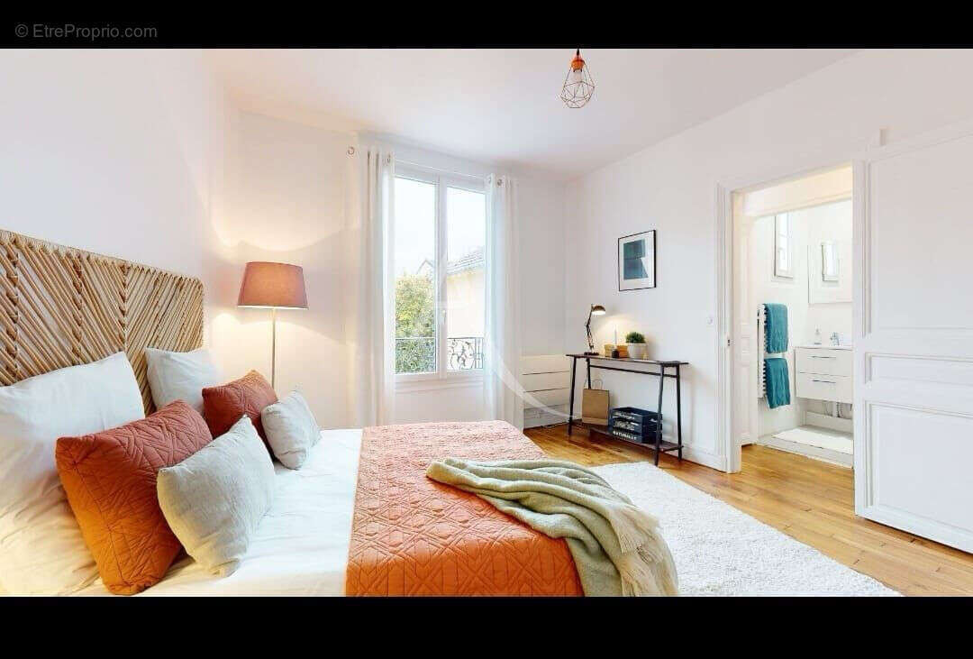 Maison à LE VESINET