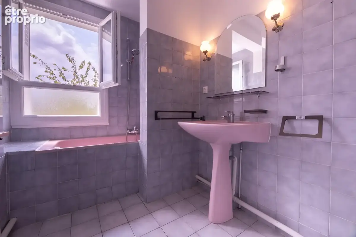 BILLÈRE (64) – Maison familiale de 126 M² – 4 chambres et bureau – Terrasse, garage et grand jardin - photo 18