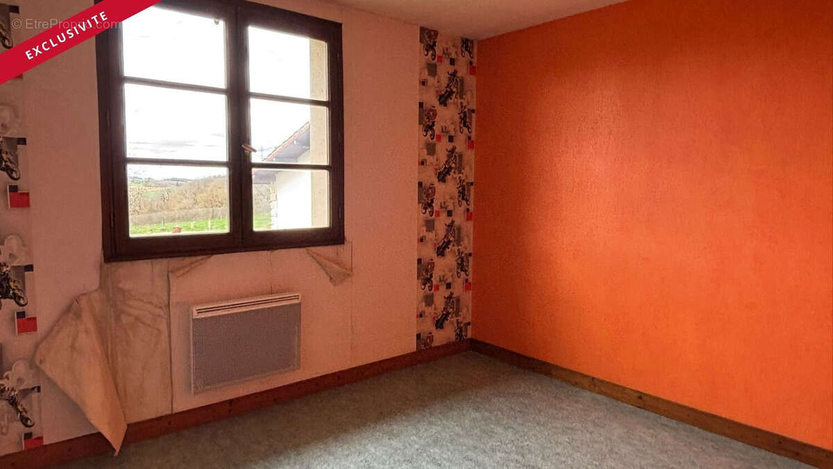Maison à TAIZE-AIZIE