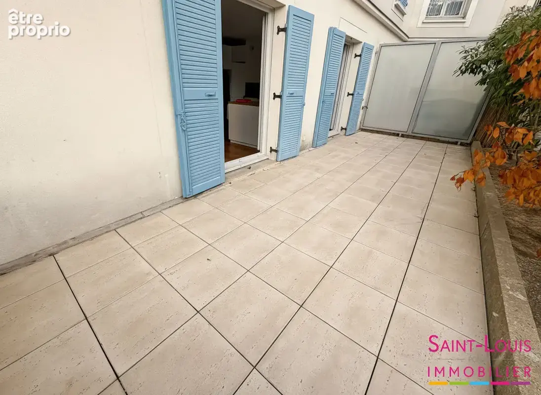 Poissy 8minutes RER A - Noailles, Bel Appartement 3 pièces avec terrasse - photo 2