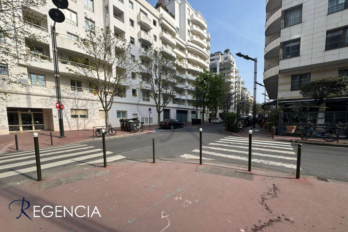 Parking à LEVALLOIS-PERRET
