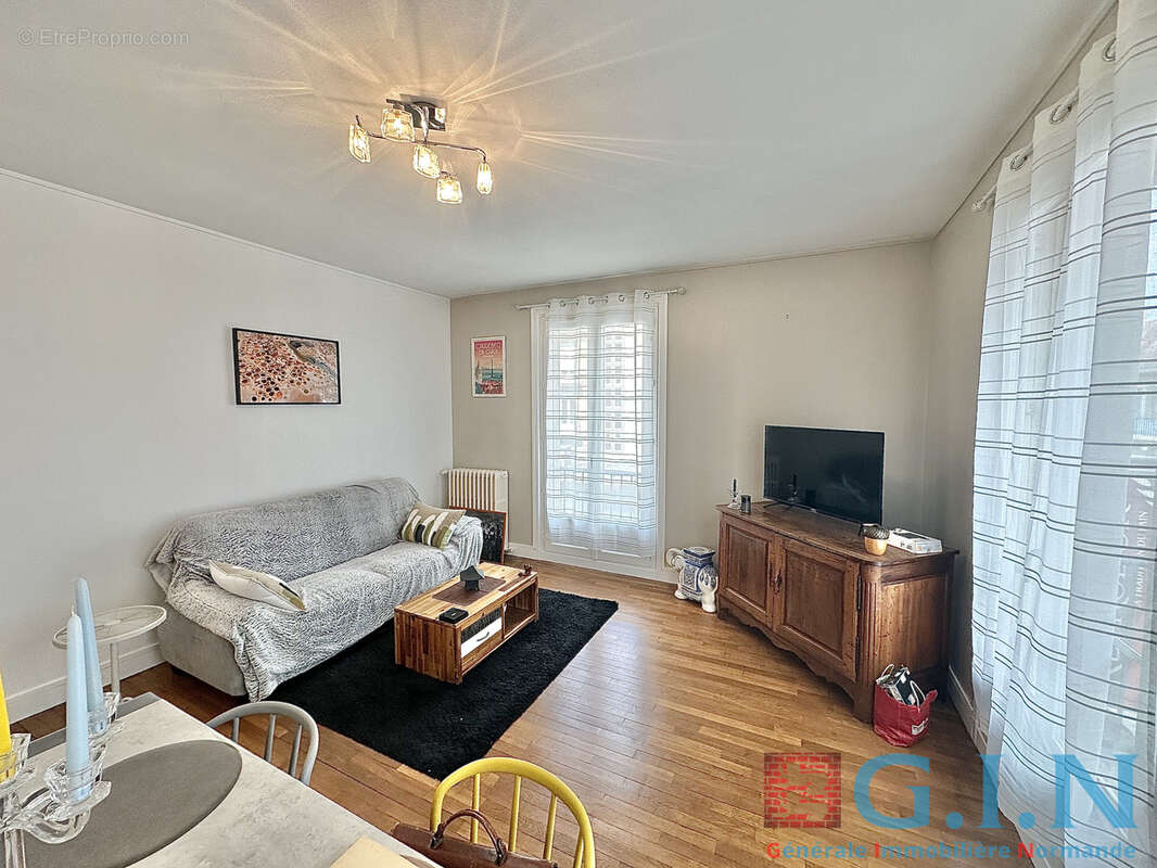 Appartement à CAUDEBEC-EN-CAUX