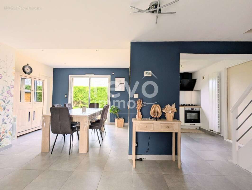 Maison à BOUCHEMAINE