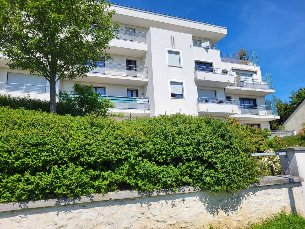 Appartement à EPERNON