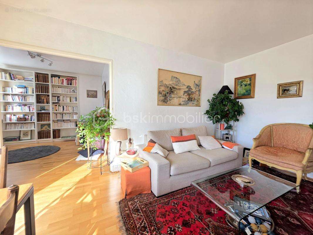 Appartement à BALLAINVILLIERS