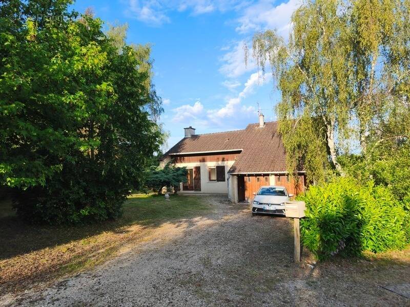 Maison à MONT-SOUS-VAUDREY