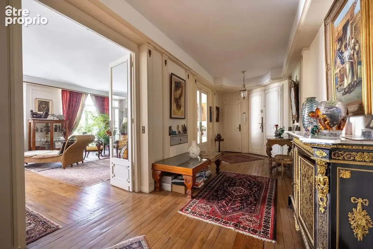 Appartement 5 pièces 170 m² à vendre à Paris-16e (75016) - photo 2