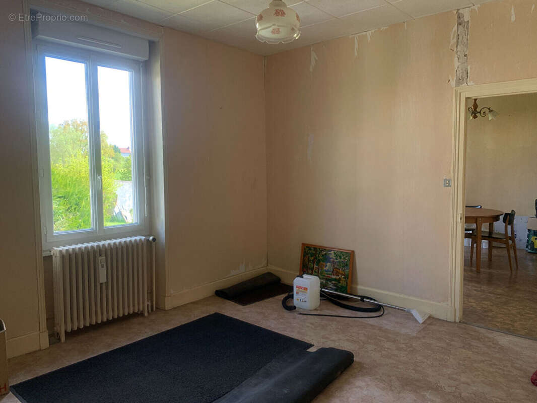 Maison à MONTCEAU-LES-MINES