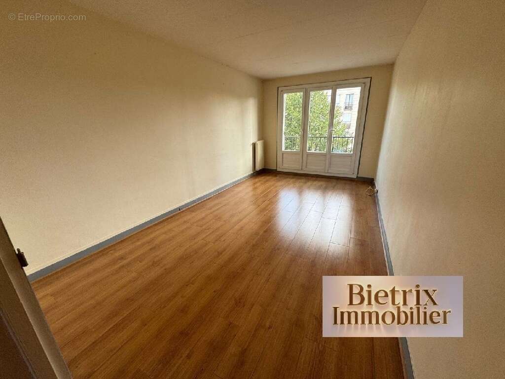 Appartement à L'ISLE-ADAM