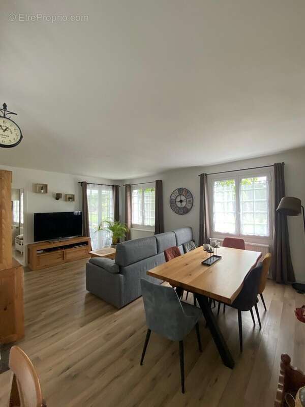 Maison à MILLY-LA-FORET