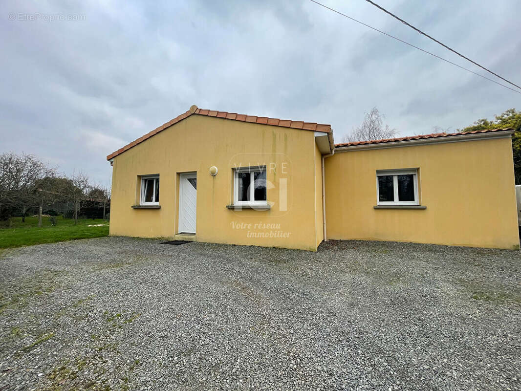 Maison à PONT-SAINT-MARTIN