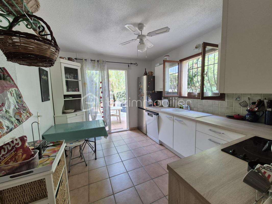 Maison à CARQUEIRANNE