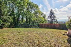 Terrain à GIREMOUTIERS