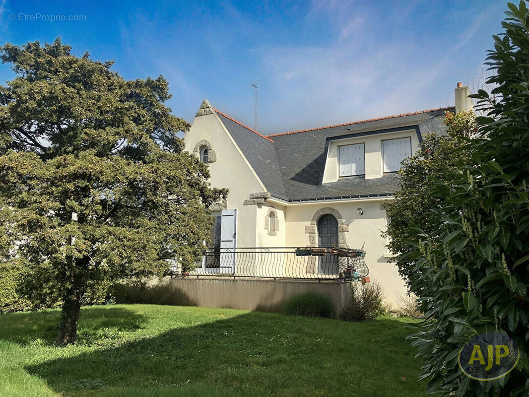 Maison à QUESTEMBERT