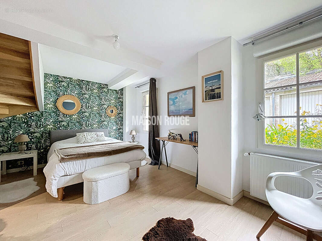 Maison à DOL-DE-BRETAGNE