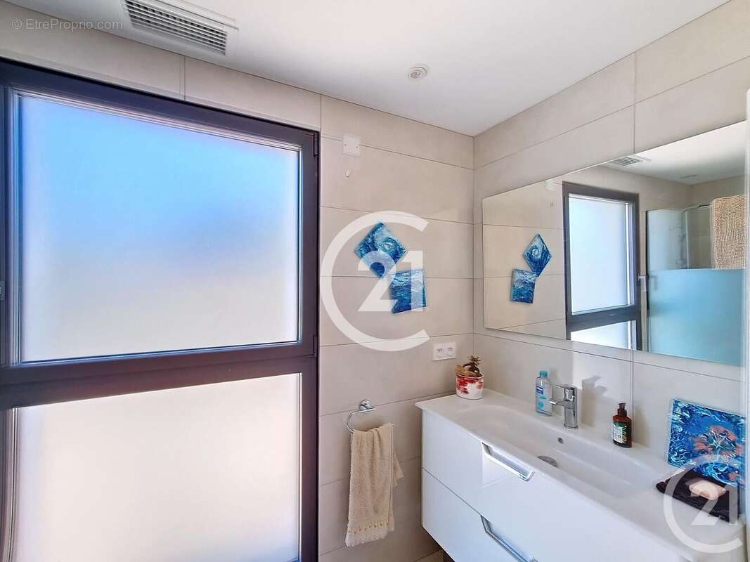 Maison à LATOUR-BAS-ELNE