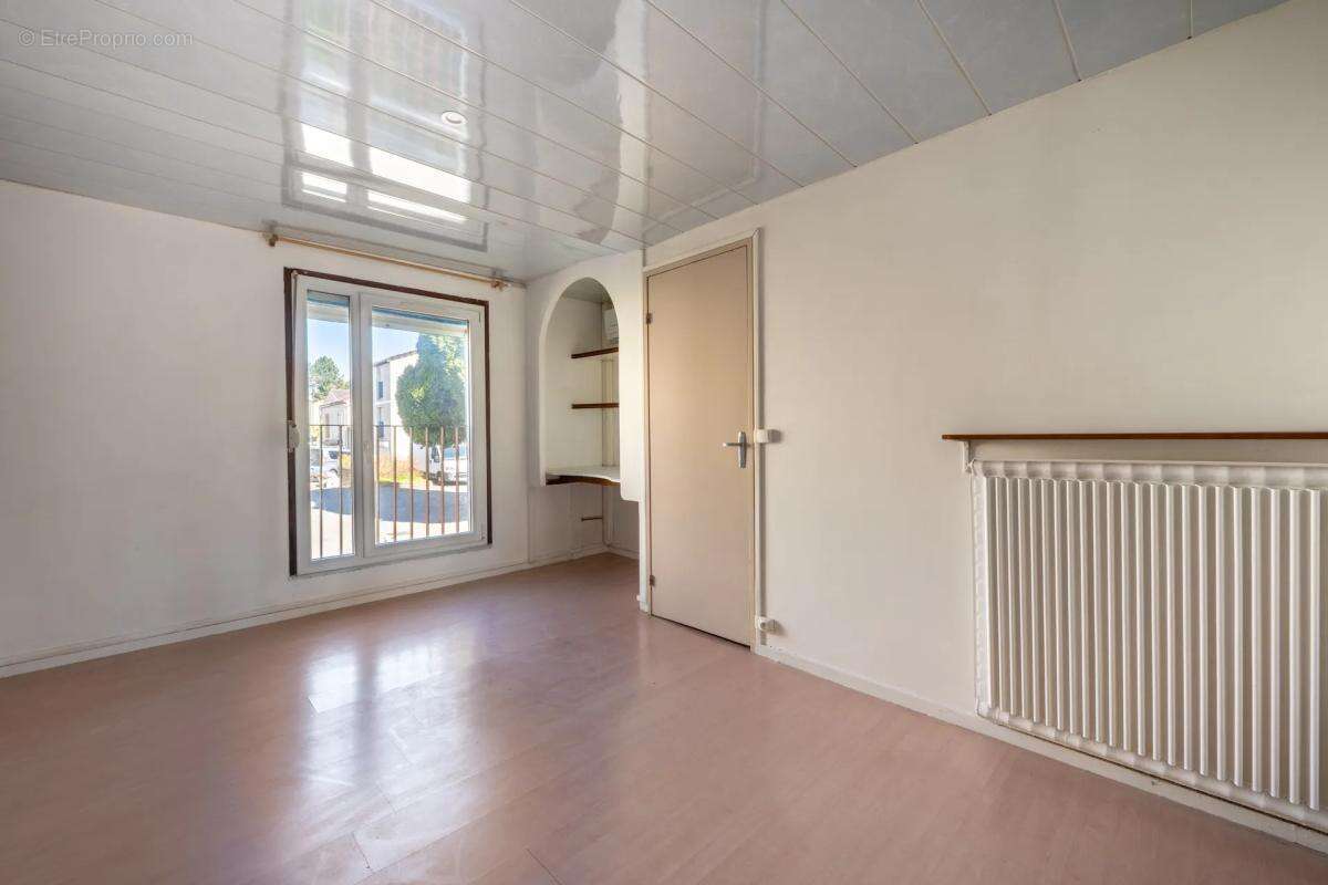 Maison à FOSSES