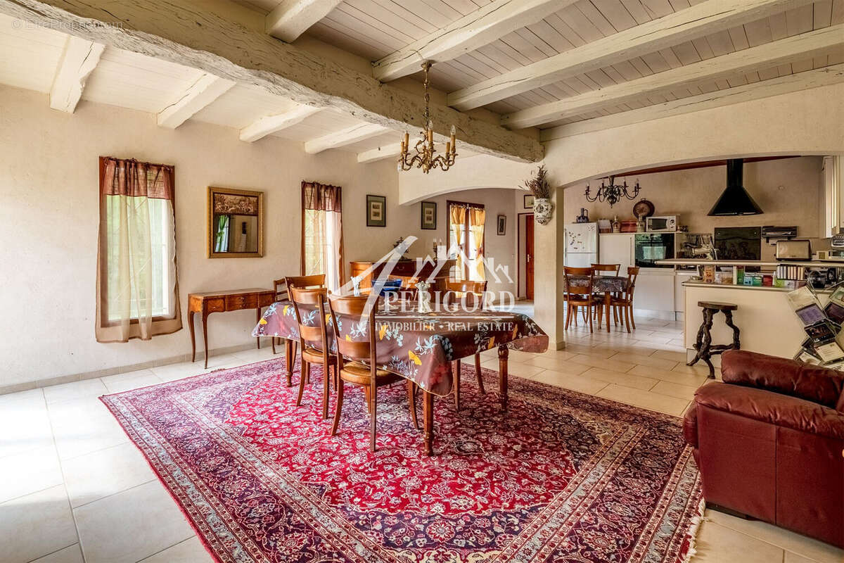 Maison à LALINDE