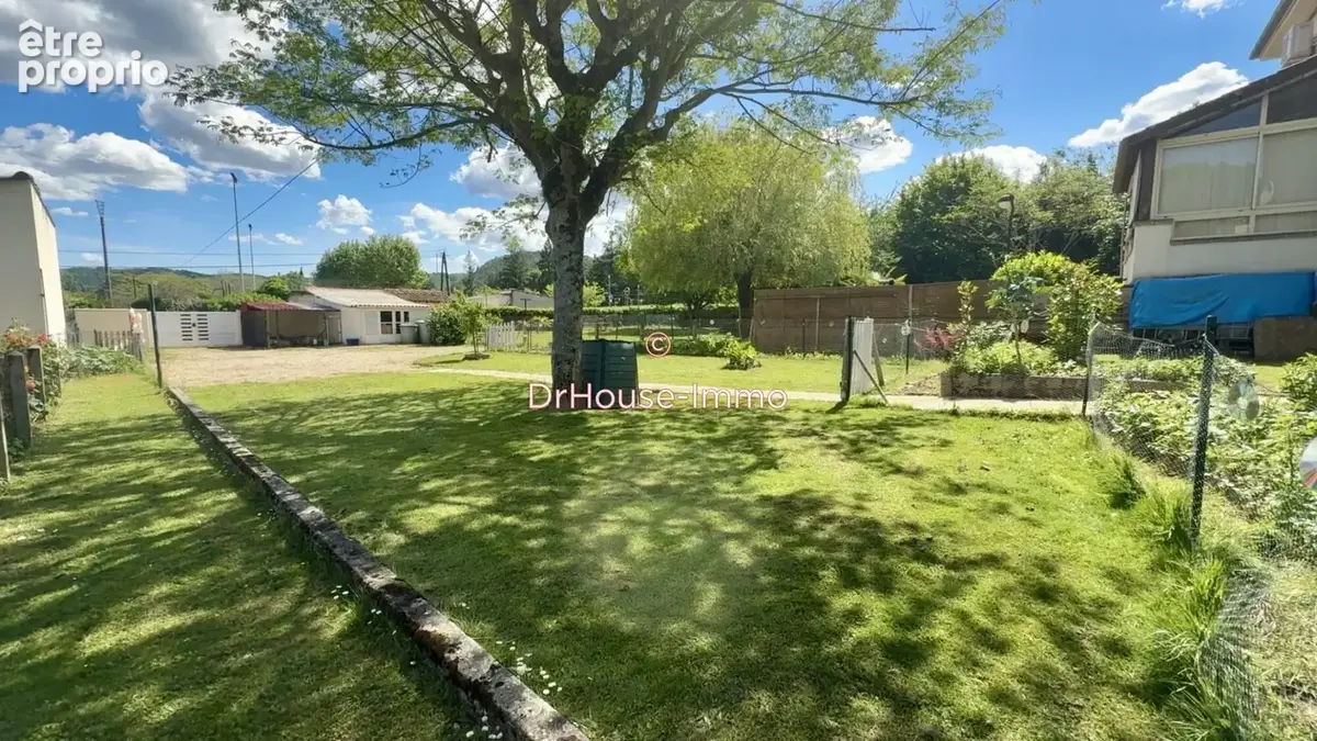 Maison 5 pièces 105 m² à vendre à Luzech (46140) - photo 11
