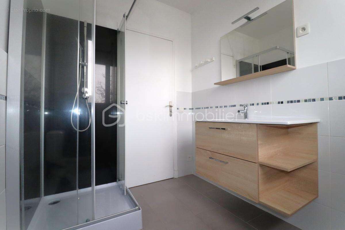 Appartement à MAROLLES-EN-HUREPOIX