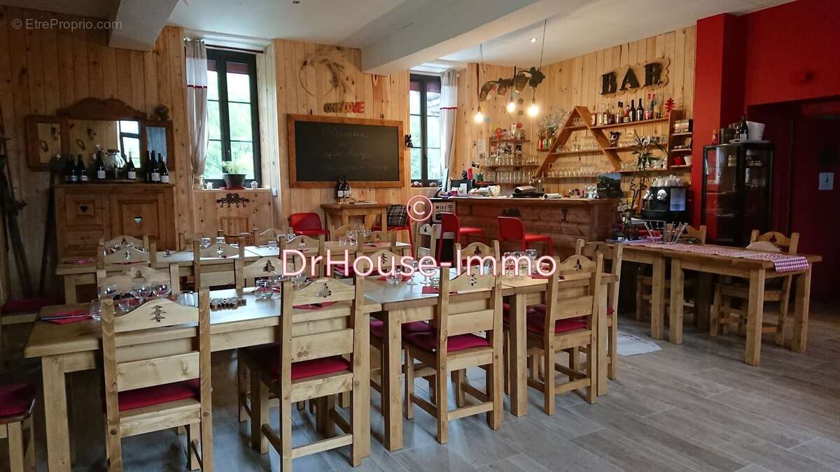 Commerce à ARTIGUES