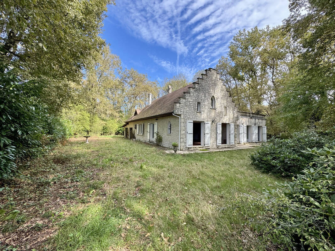 Maison à MARTIGNAS-SUR-JALLE
