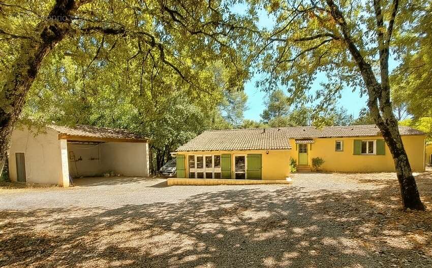 Maison à FLASSANS-SUR-ISSOLE