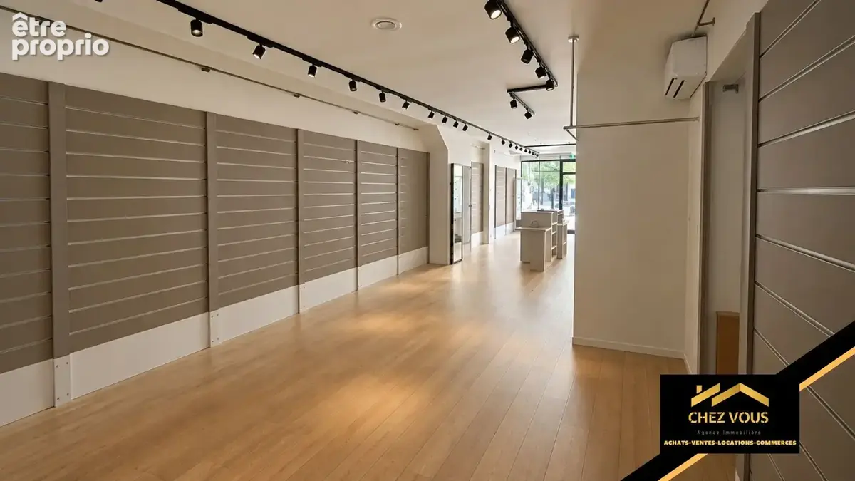 Immeuble commercial - Hyper centre de Valenciennes - photo 4