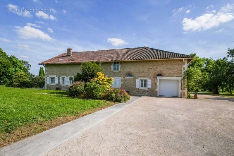 Maison à MONT-DE-MARSAN
